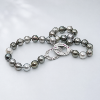 Collier Tahiti Pythie