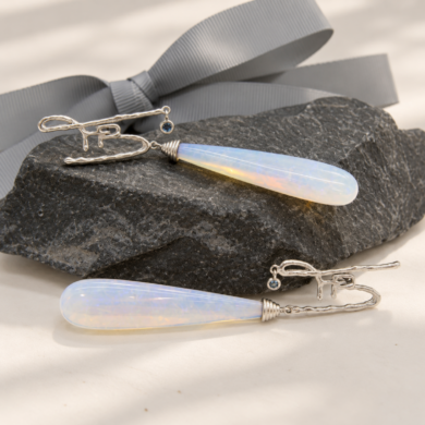 Boucles d'oreilles Signature or blanc et opale